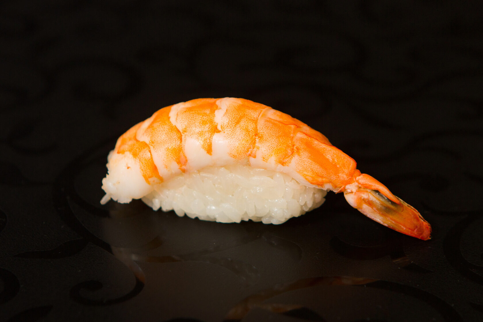 Суши креветка
